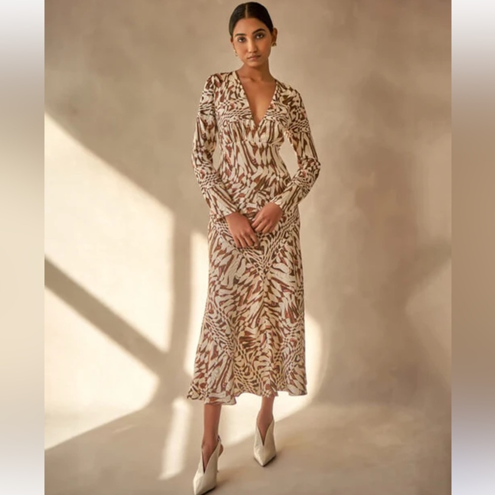 Aiifos 100% Silk Midi dress